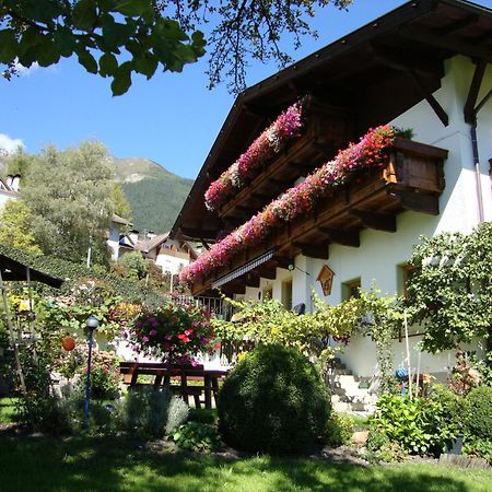 Pension Kirchbrugger Telfes im Stubai Zewnętrze zdjęcie
